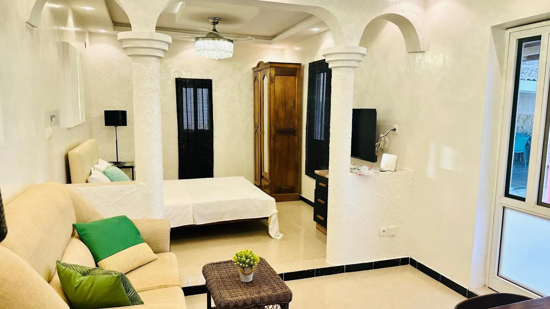 Rooftop Studio Sun Terrace Dakar 0*,  Senegal